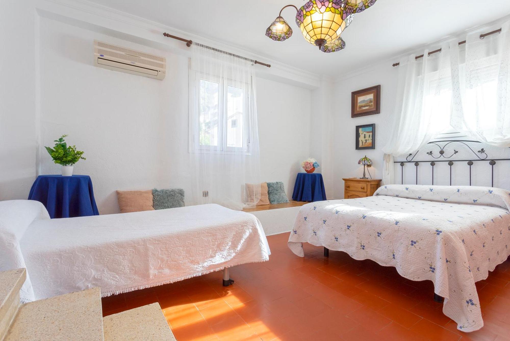 Casa Jardin Del Olivar Con Piscina Privada Alcaucín エクステリア 写真